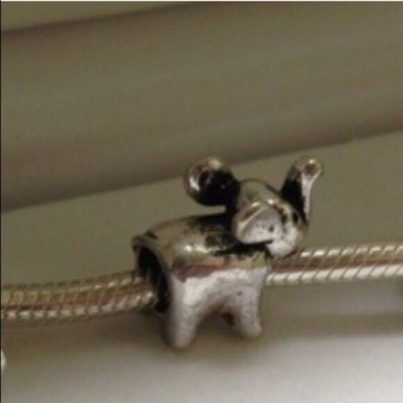 Elephant charm  - Picture 3 of 4